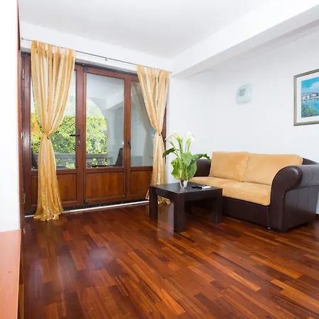 Guest house Dard 3*