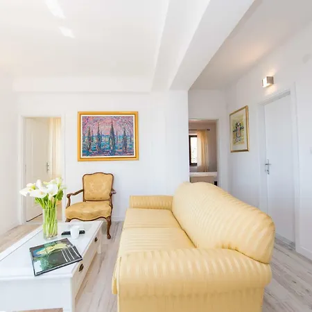 Guest house Dard 3*
